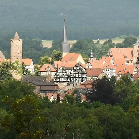 Graefin Amalia - Elegantes In Der Historischen Hinterburg In Schlitz, 2 Schlafzimmer, Mit Garten, Nahe Fulda Und Bad Hersfeld Appartamento *