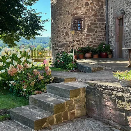 Graefin Amalia - Elegantes In Der Historischen Hinterburg In Schlitz, 2 Schlafzimmer, Mit Garten, Nahe Fulda Und Bad Hersfeld Schlitz
