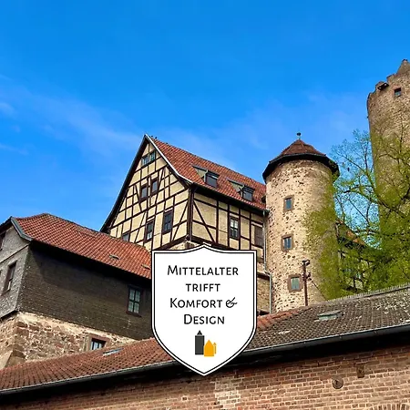 Апартаменты Amalias Burgwohnung - Stilvolles Mit Aufzug & Garten In Der Hinterburg - 2 Schlafzimmer, Parkplatz, Historisches Flair Fuer Paare & Ruhesuchende *