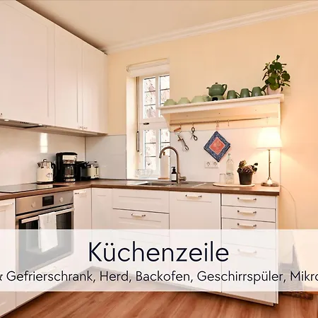 아파트 Amalias Burgwohnung - Stilvolles Apartment Mit Aufzug & Garten In Der Hinterburg Schlitz - 2 Schlafzimmer, Parkplatz, Historisches Flair Fuer Paare & Ruhesuchende 슐리츠