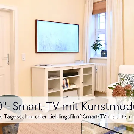Amalias Burgwohnung - Stilvolles Mit Aufzug & Garten In Der Hinterburg - 2 Schlafzimmer, Parkplatz, Historisches Flair Fuer Paare & Ruhesuchende Апартаменты Шлиц