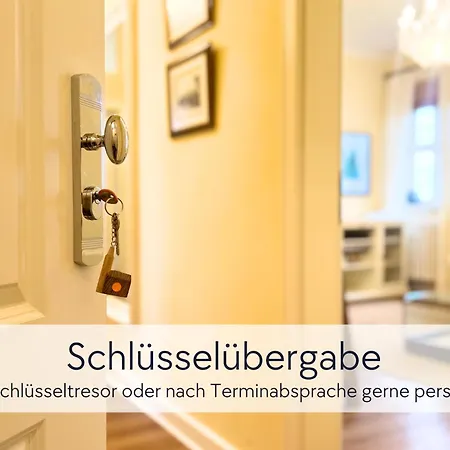 Amalias Burgwohnung - Stilvolles Mit Aufzug & Garten In Der Hinterburg - 2 Schlafzimmer, Parkplatz, Historisches Flair Fuer Paare & Ruhesuchende Шлиц