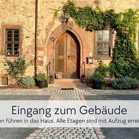 Amalias Burgwohnung - Stilvolles Apartment Mit Aufzug & Garten In Der Hinterburg Schlitz - 2 Schlafzimmer, Parkplatz, Historisches Flair Fuer Paare & Ruhesuchende 아파트 *