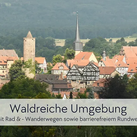 Amalias Burgwohnung - Stilvolles Mit Aufzug & Garten In Der Hinterburg - 2 Schlafzimmer, Parkplatz, Historisches Flair Fuer Paare & Ruhesuchende * Шлиц